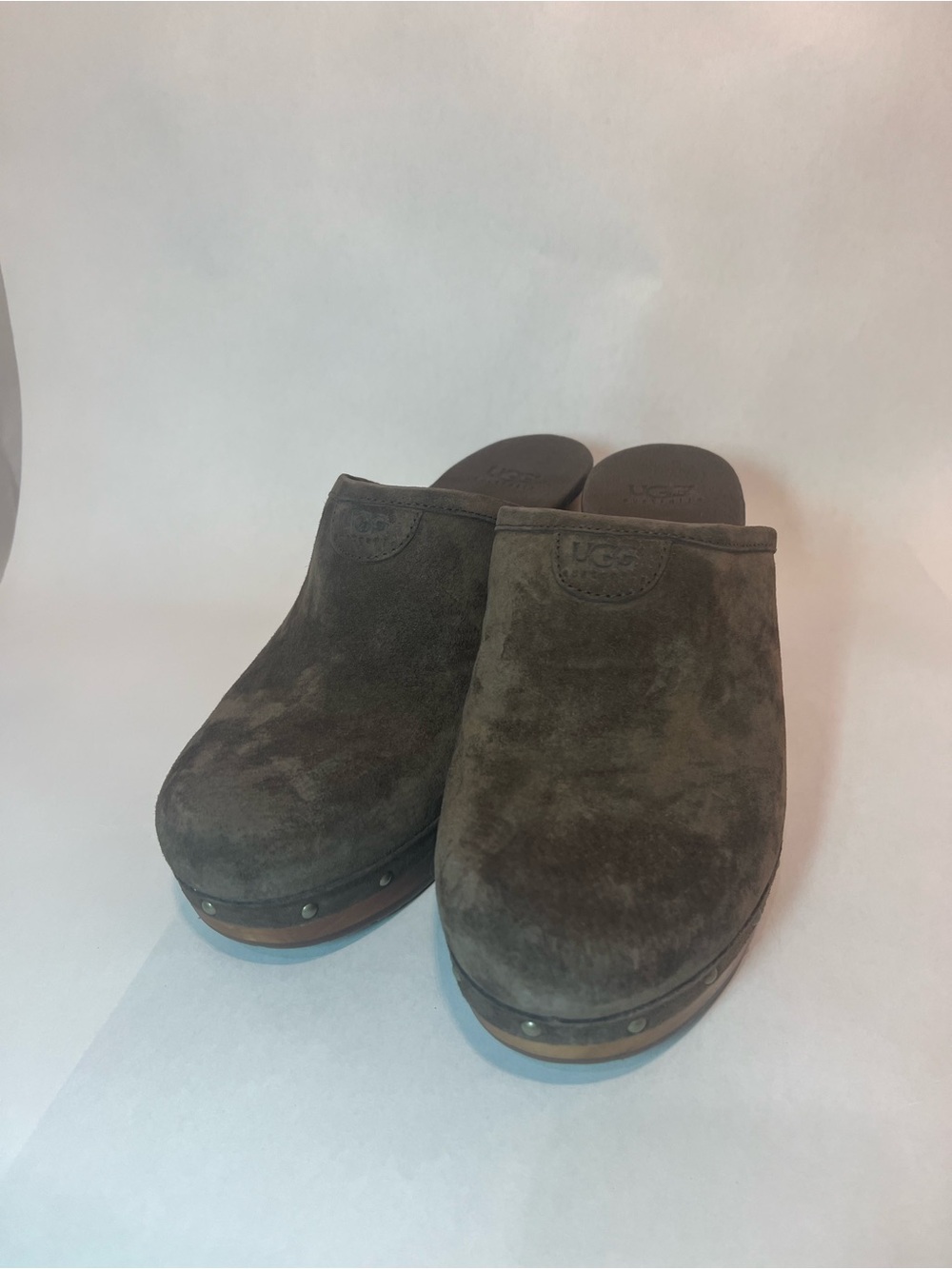 UGG Chestnut Suede Shearling-Lined Clog